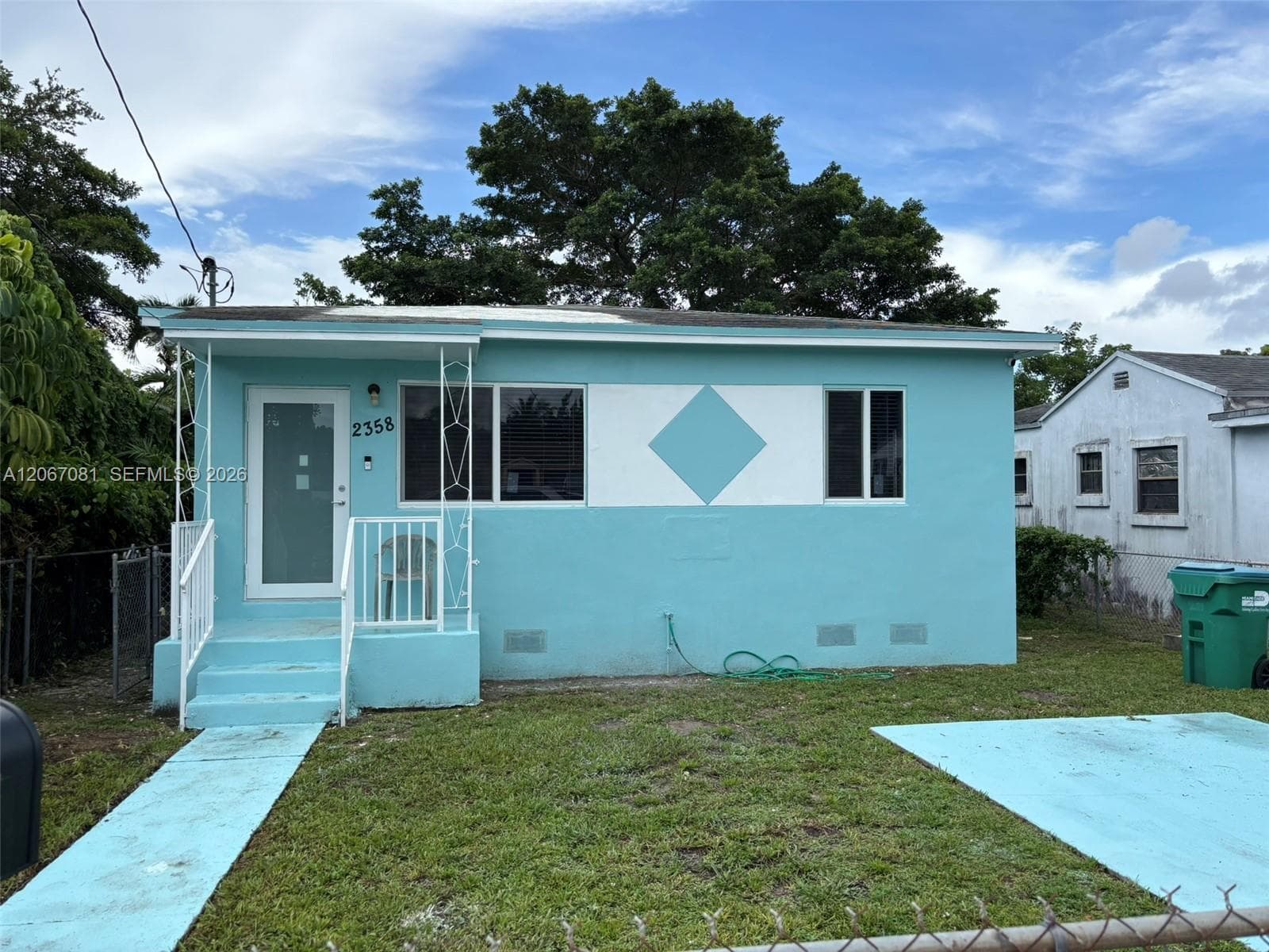 2358 NW 58th St, Miami FL 33142