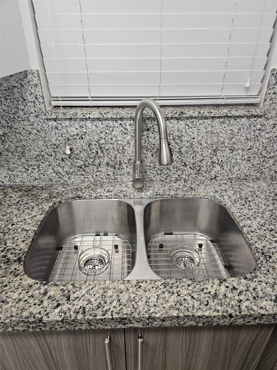 7470 Miami Lakes Dr # B208, Miami Lakes FL 33014 photo 5