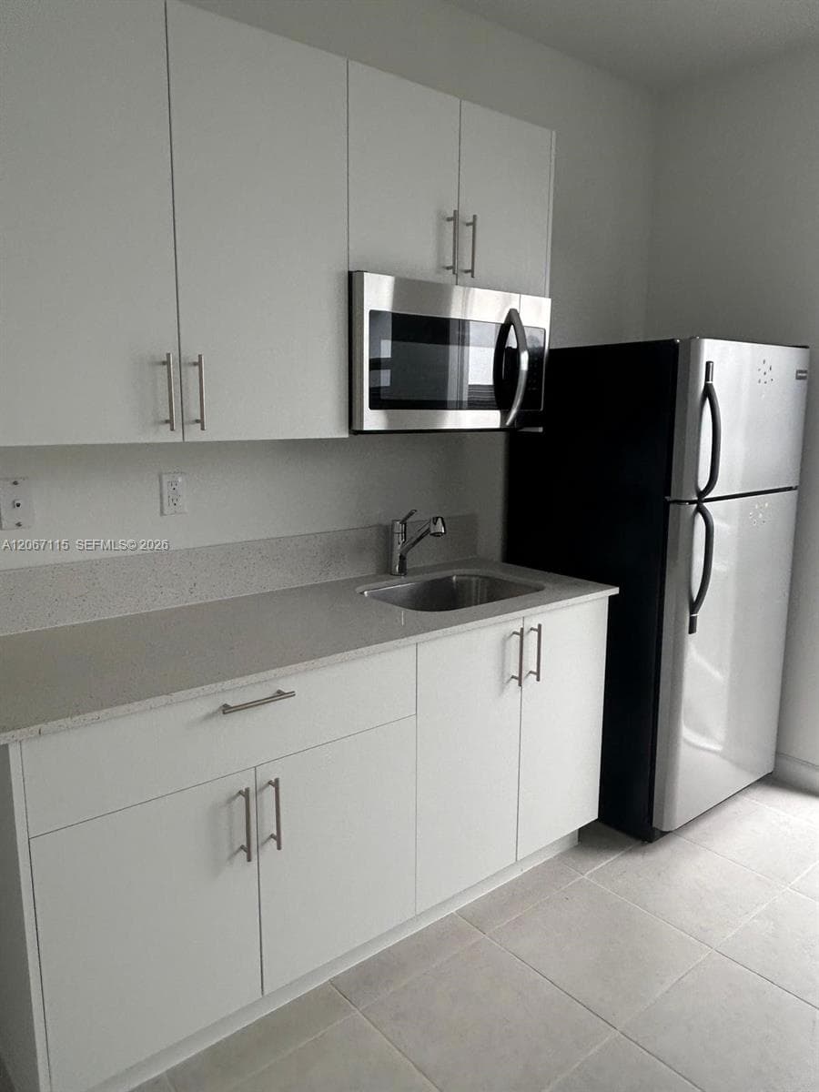14806 SW 163rd St, Miami FL 33187 photo 2