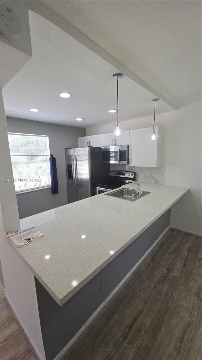3511 Inverrary Dr # 205, Lauderhill FL 33319 photo 2