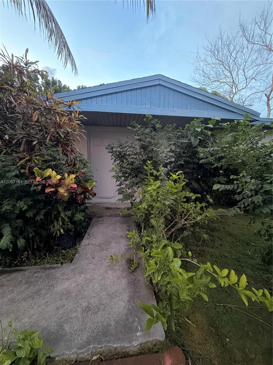 15005 SW 305th terrace, Homestead FL 33033 photo 3