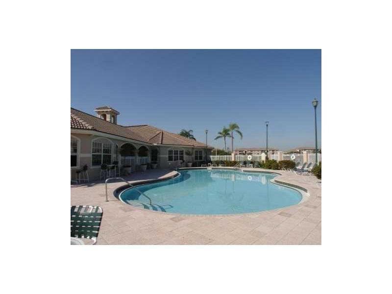 5055 WILES Road # 201, Coconut Creek FL 33073 photo 2