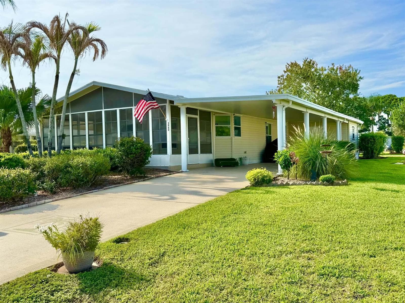 3060 Five Iron Drive, FL 34952 photo 4