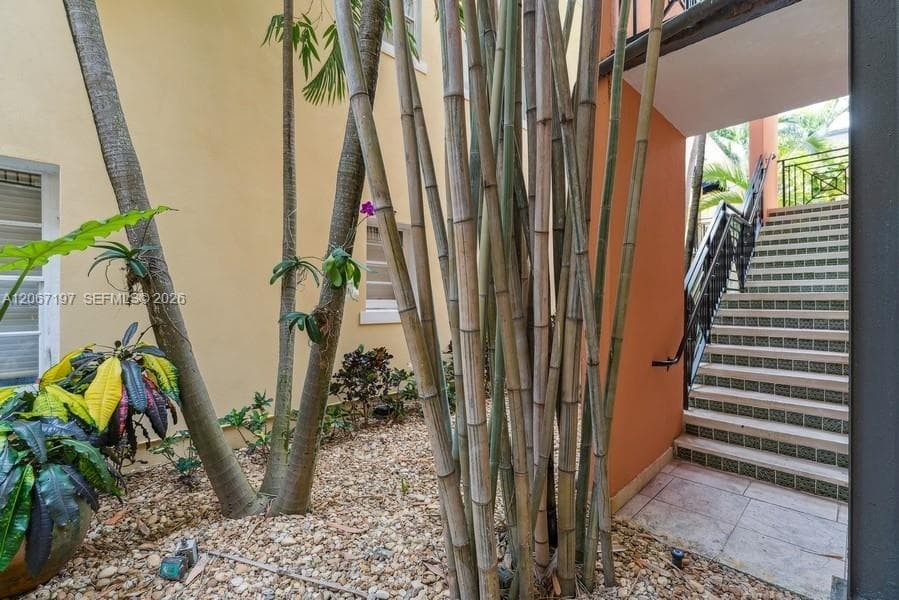 4812 Pine Tree Dr # 206, Miami Beach FL 33140 photo 2