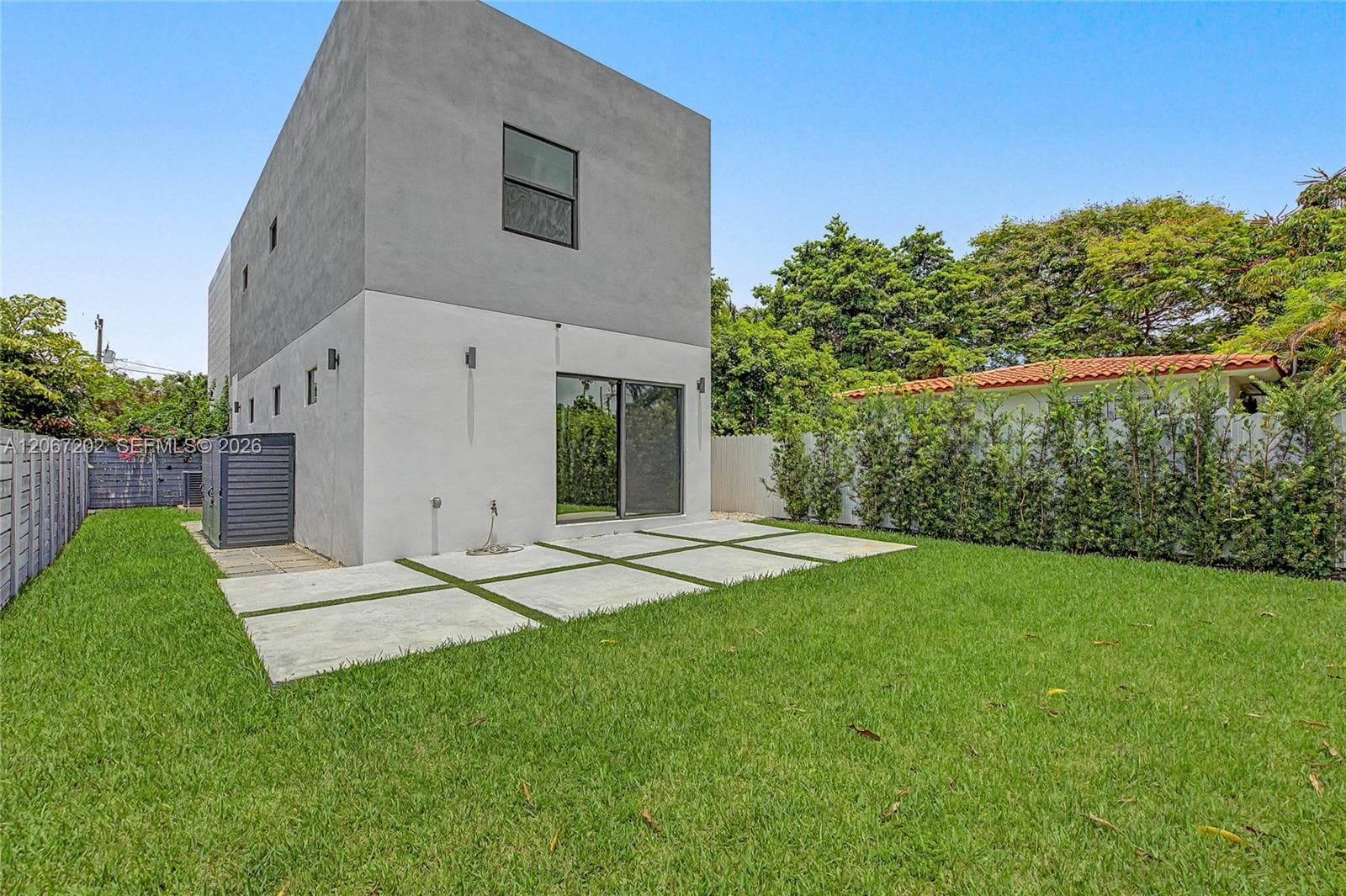 2320 SW 14th St, Miami FL 33145 photo 5
