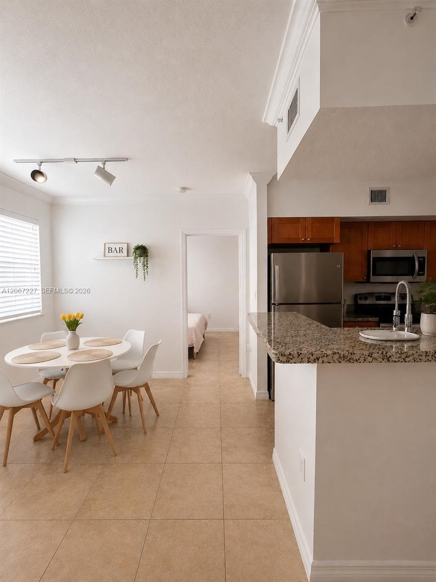 131 SW 117th Ave # 8205, Pembroke Pines FL 33025 photo 4