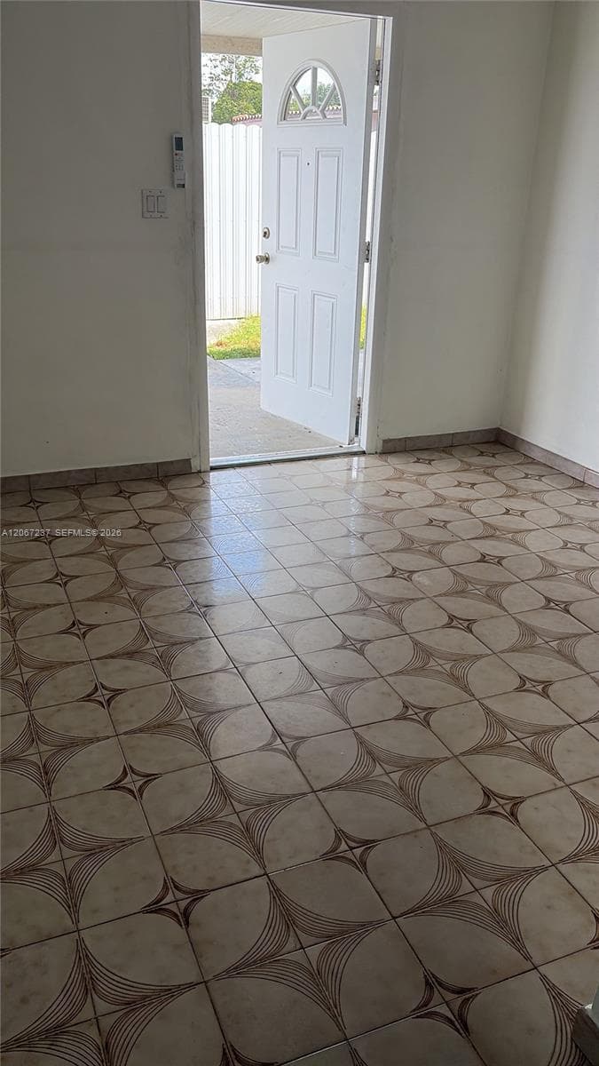 170 E 46th St # 2, Hialeah FL 33013 photo 4
