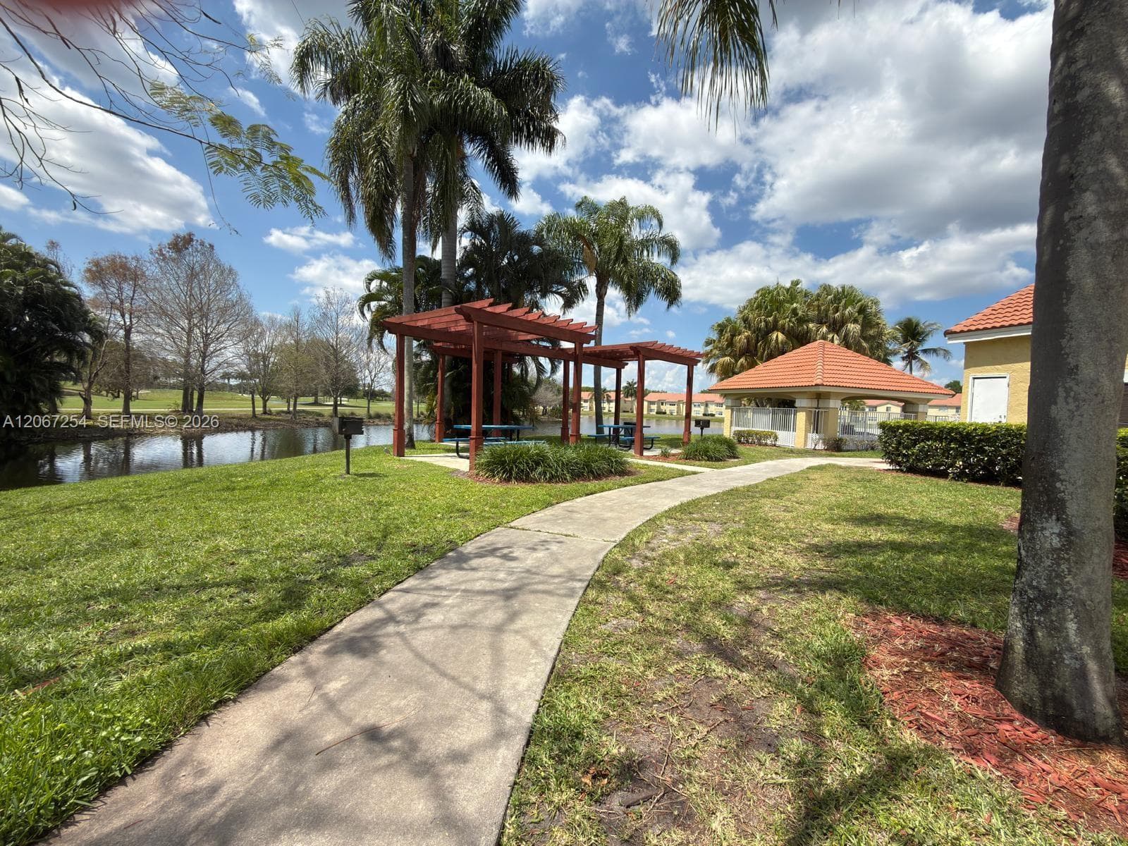 12760 Vista Isles Dr # 723, Sunrise FL 33325 photo 4