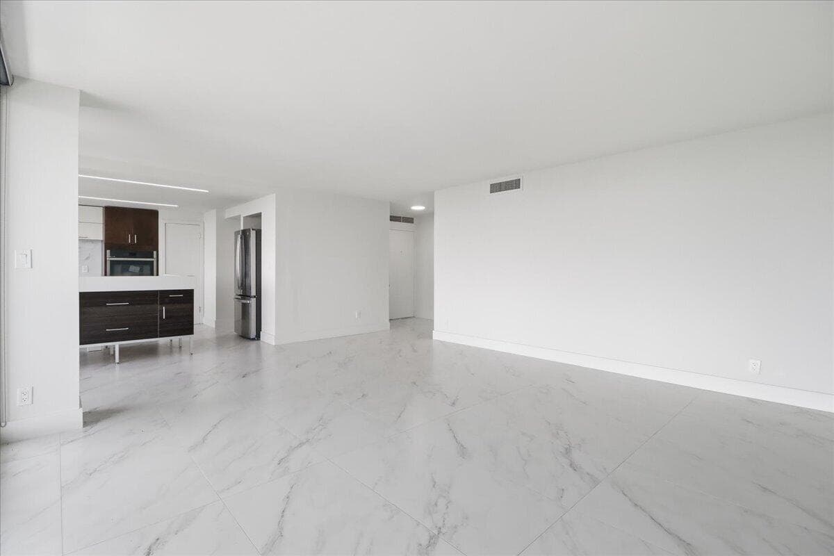 936 INTRACOASTAL Drive # 21C, Fort Lauderdale, FL 33304 photo 3