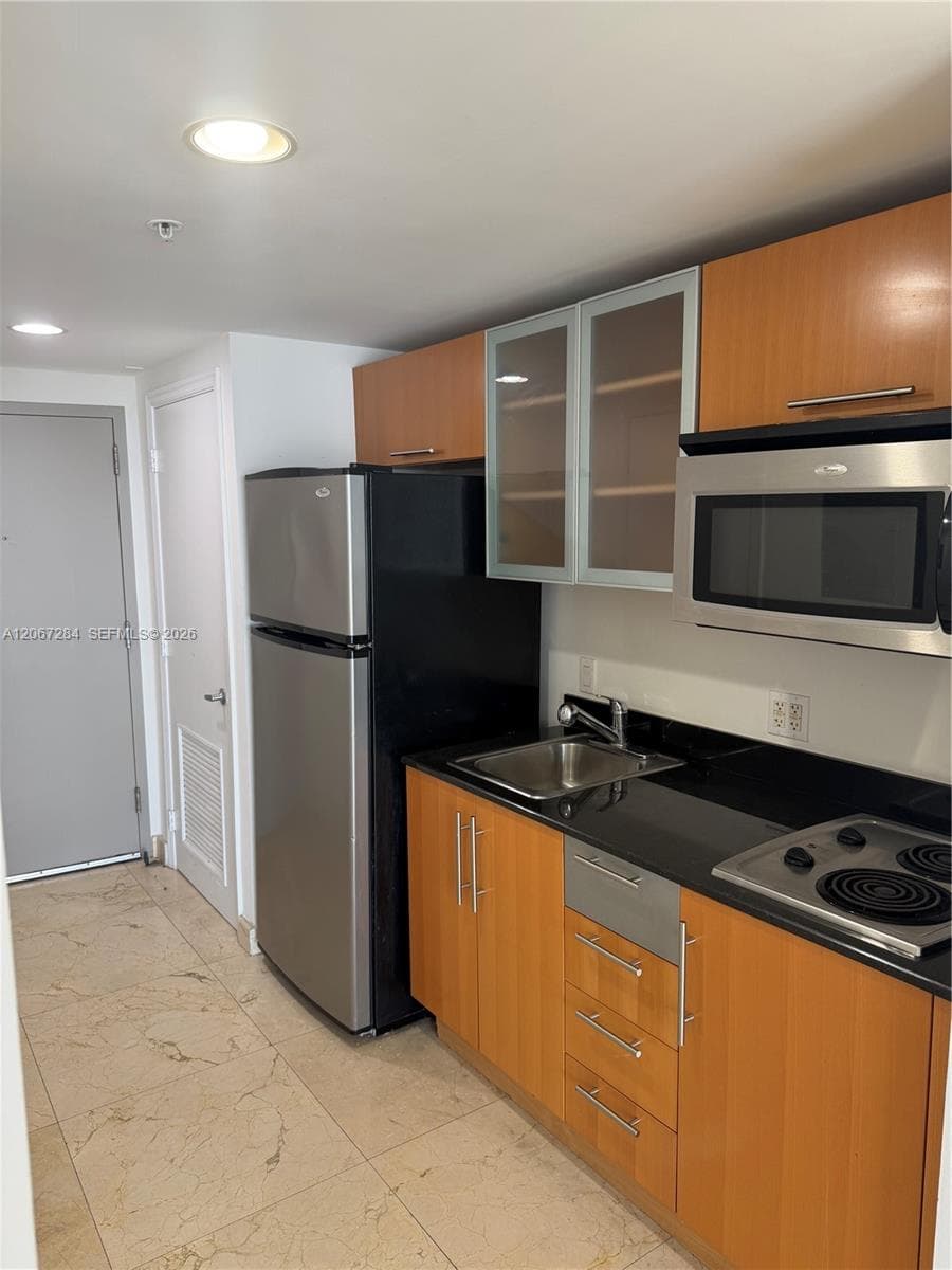 1750 N Bayshore Dr # 2308, Miami FL 33132 photo 3
