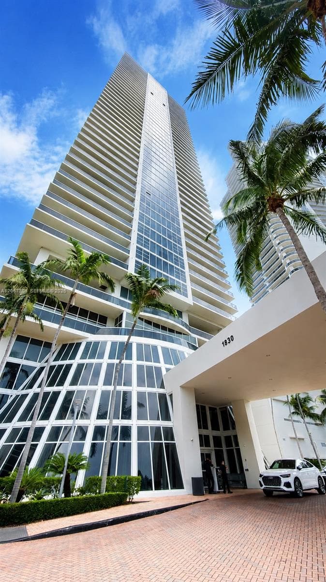 1830 S Ocean Dr # 4010, Hallandale Beach FL 33009 photo 2