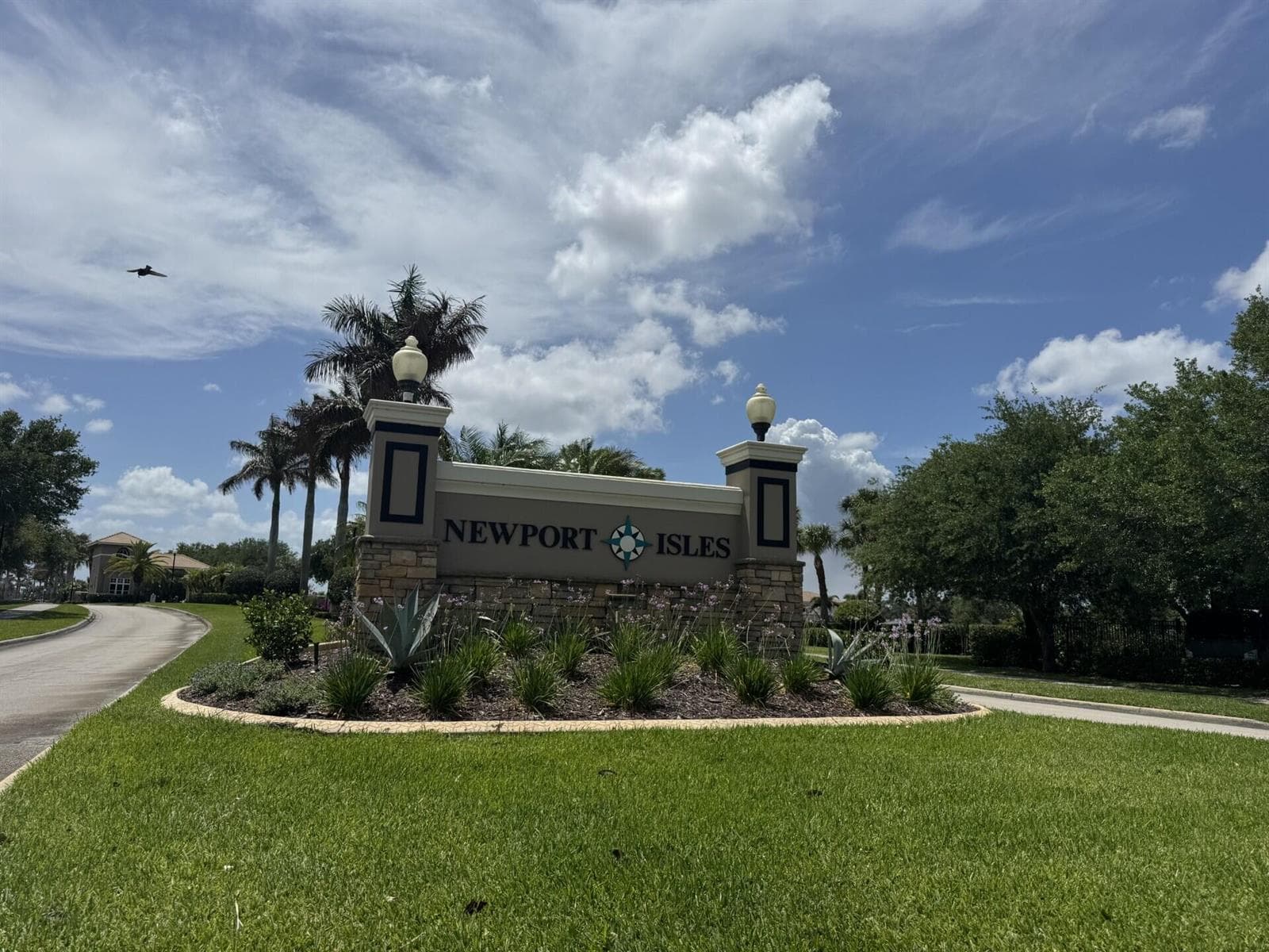1804 SW Jamesport Drive, Port St. Lucie FL 34953 photo 2