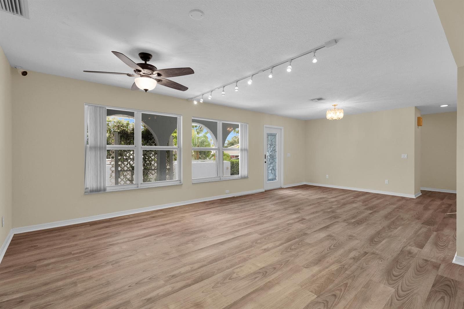 2306 NE 19TH Court, Jensen Beach FL 34957 photo 3