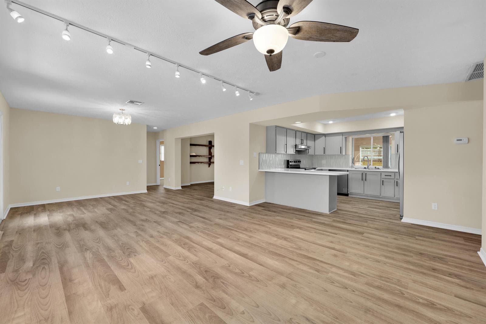 2306 NE 19TH Court, Jensen Beach FL 34957 photo 4