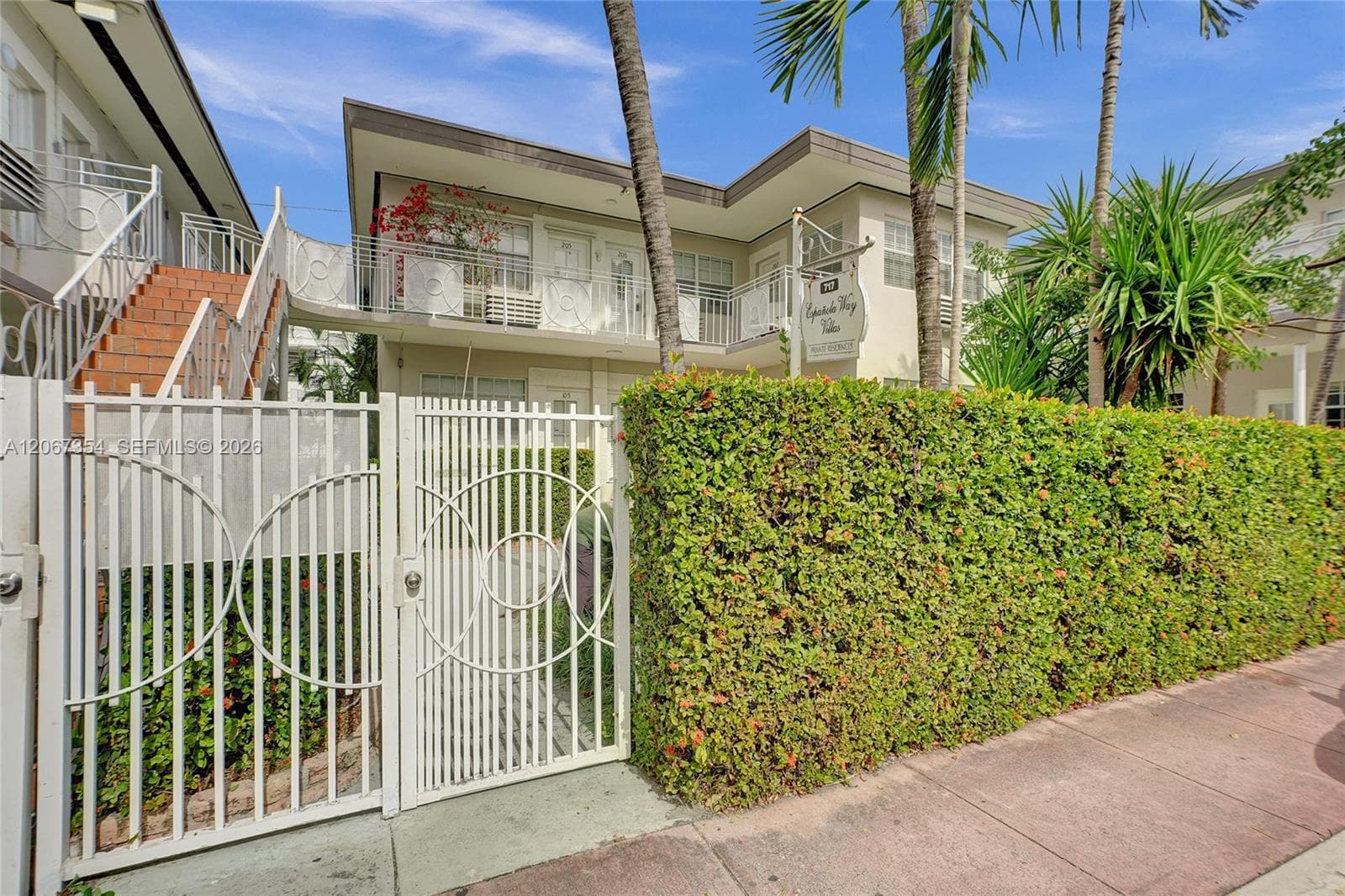 717 Espanola Way # 205, Miami Beach FL 33139 photo 2