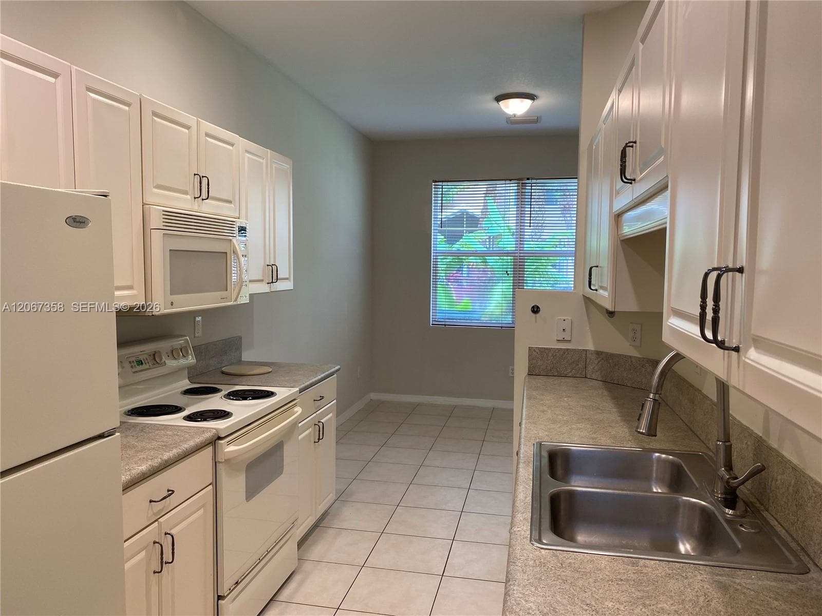112 Wakulla Springs Way, Royal Palm Beach FL 33411 photo 5