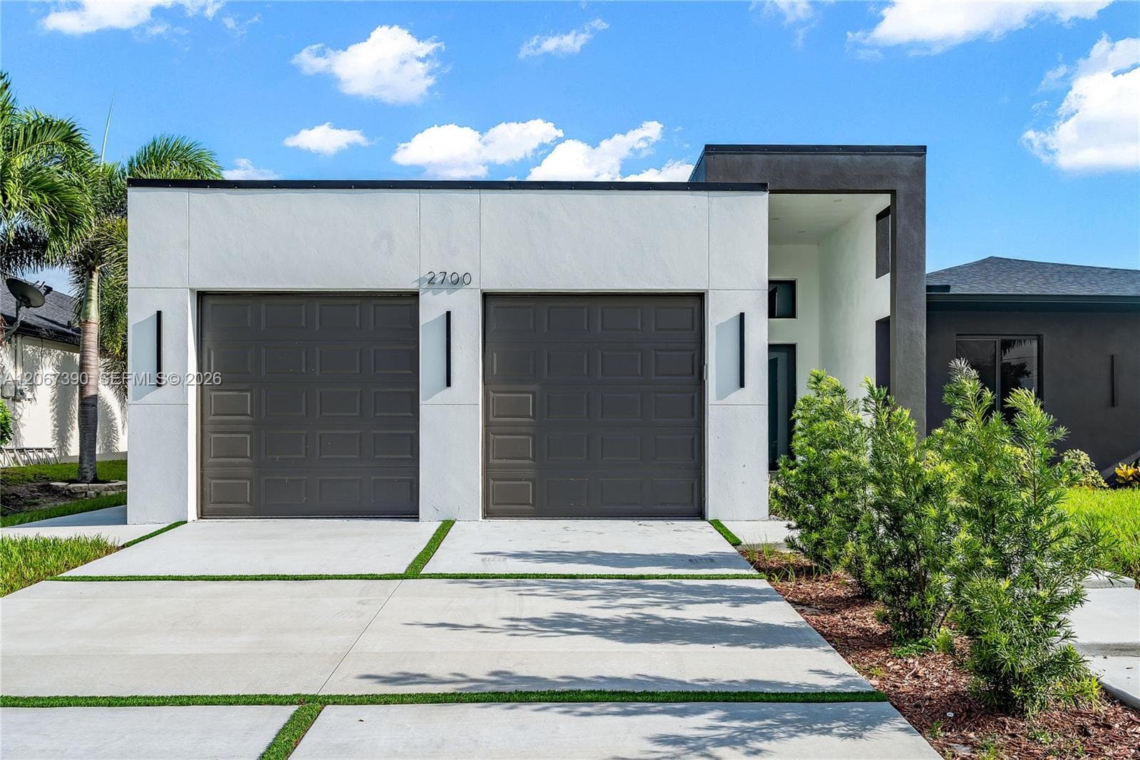 2700 2700 SW Ember Ter, Cape Coral FL 33991