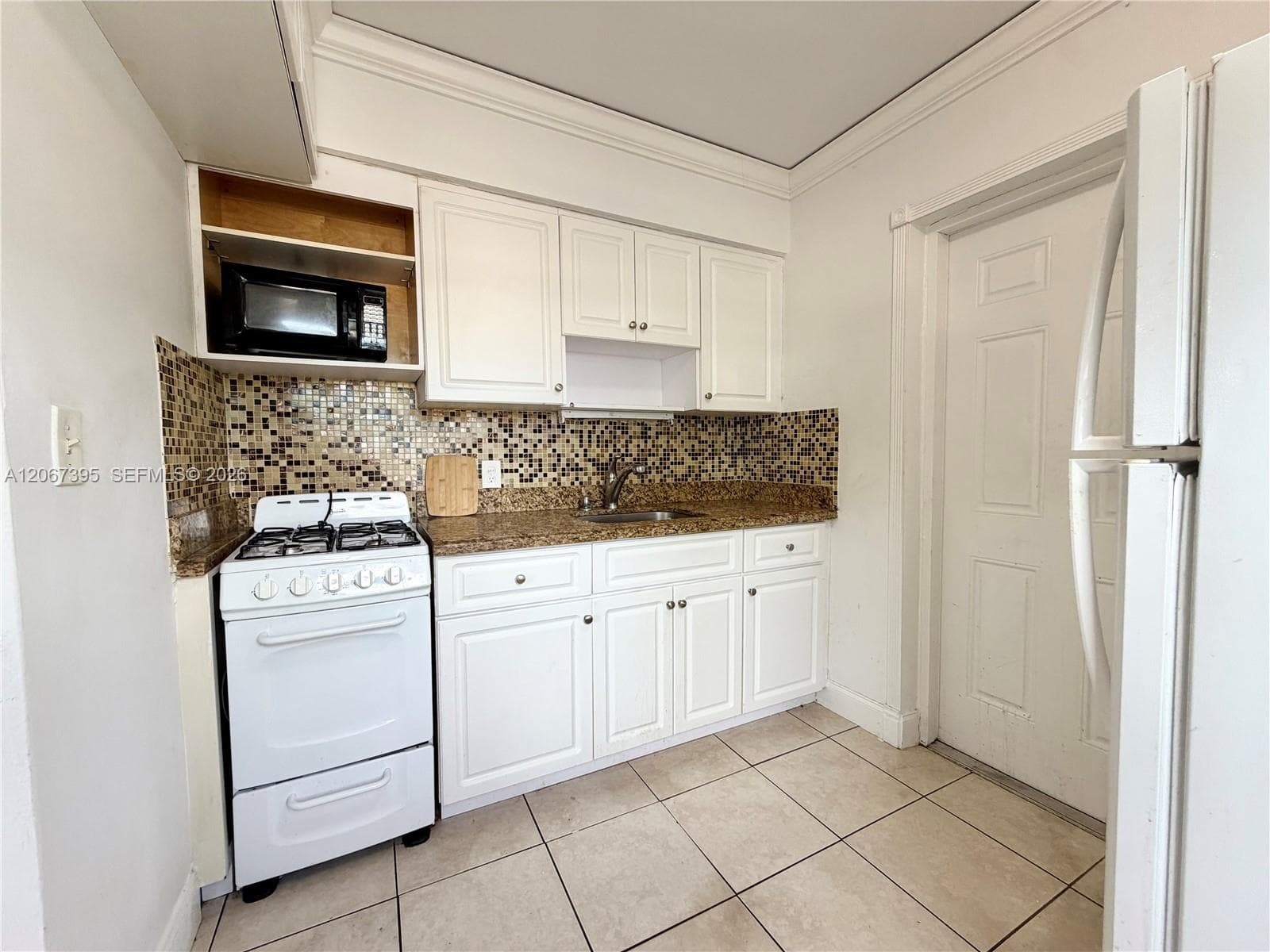 4613 Bougainvilla Dr # 1, Lauderdale By The Sea FL 33308 photo 2