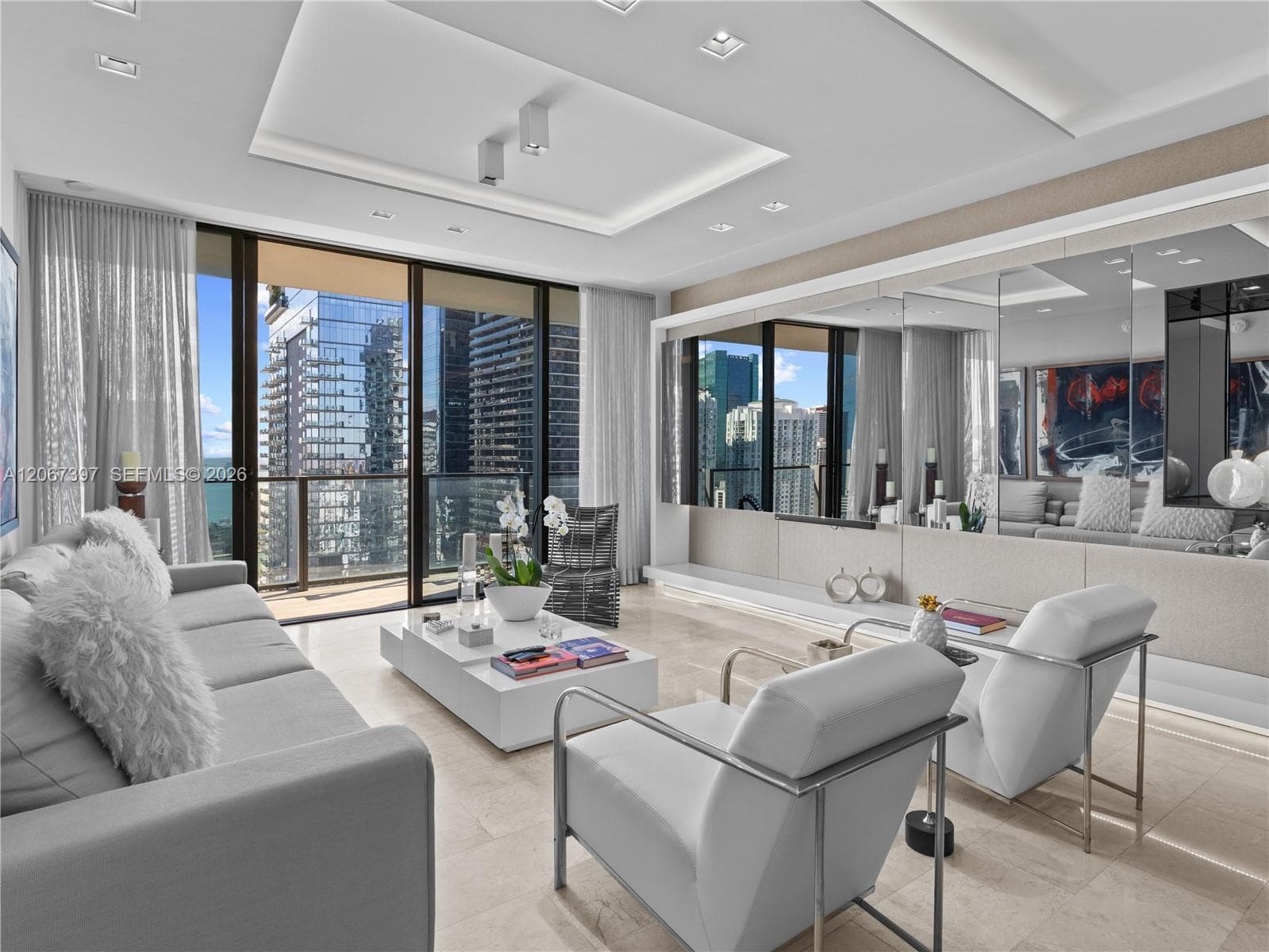 88 SW 7th St # 3007, Miami FL 33130 photo 3