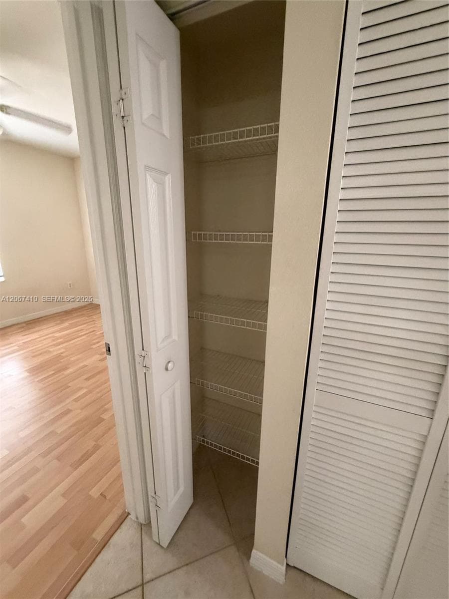 6492 Emerald Dunes Dr # 107, West Palm Beach FL 33411 photo 4
