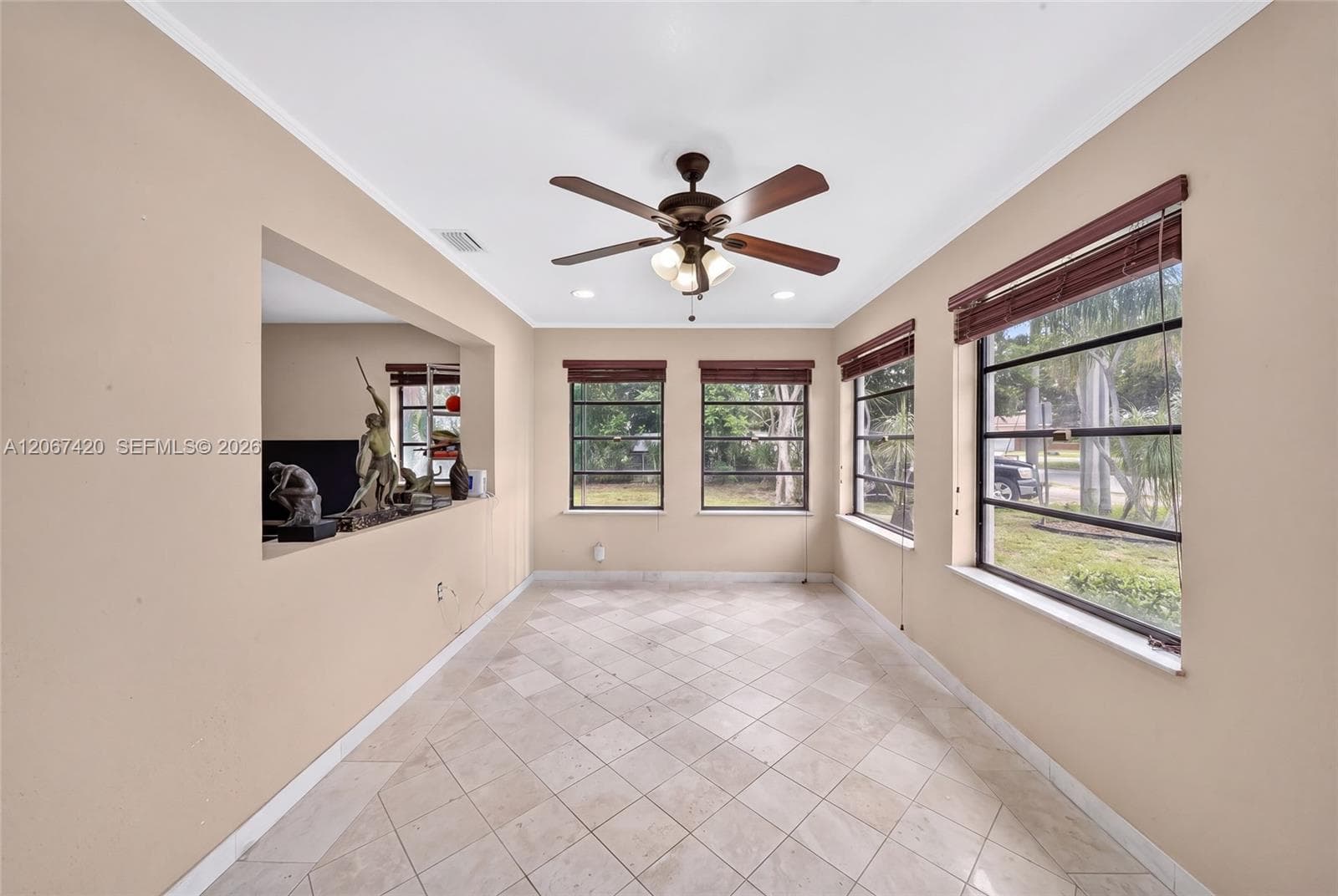 15130 S River Dr, Miami FL 33169 photo 5