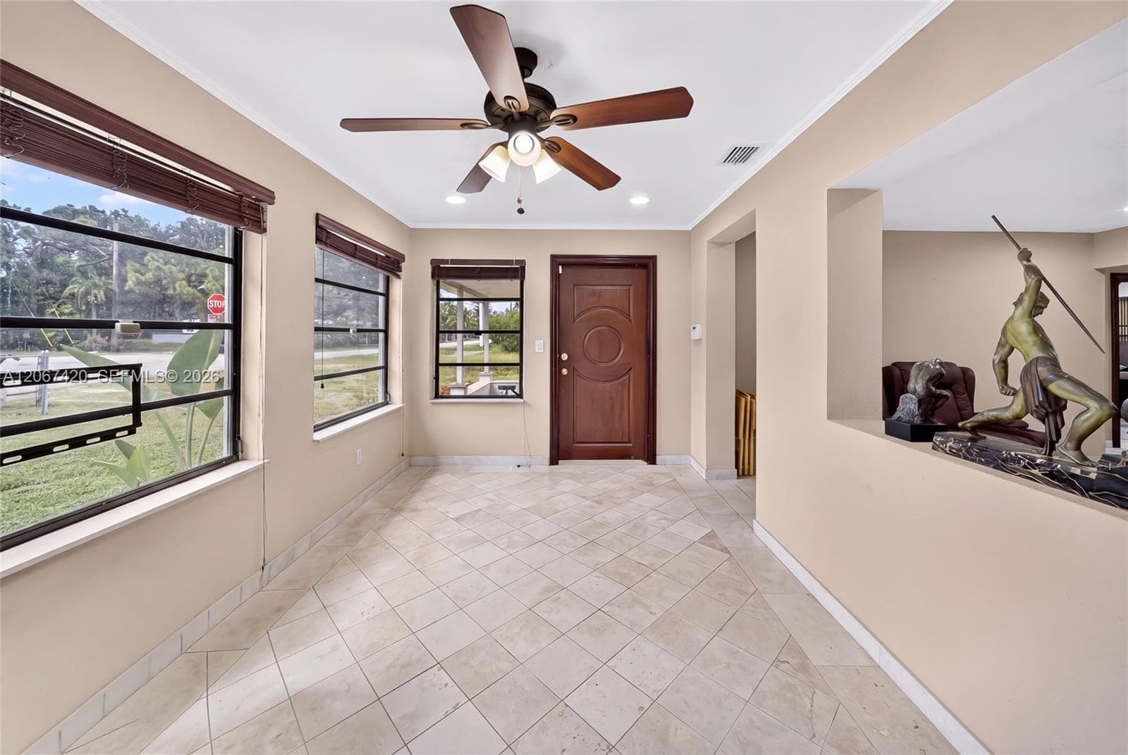 15130 S River Dr, Miami FL 33169 photo 4