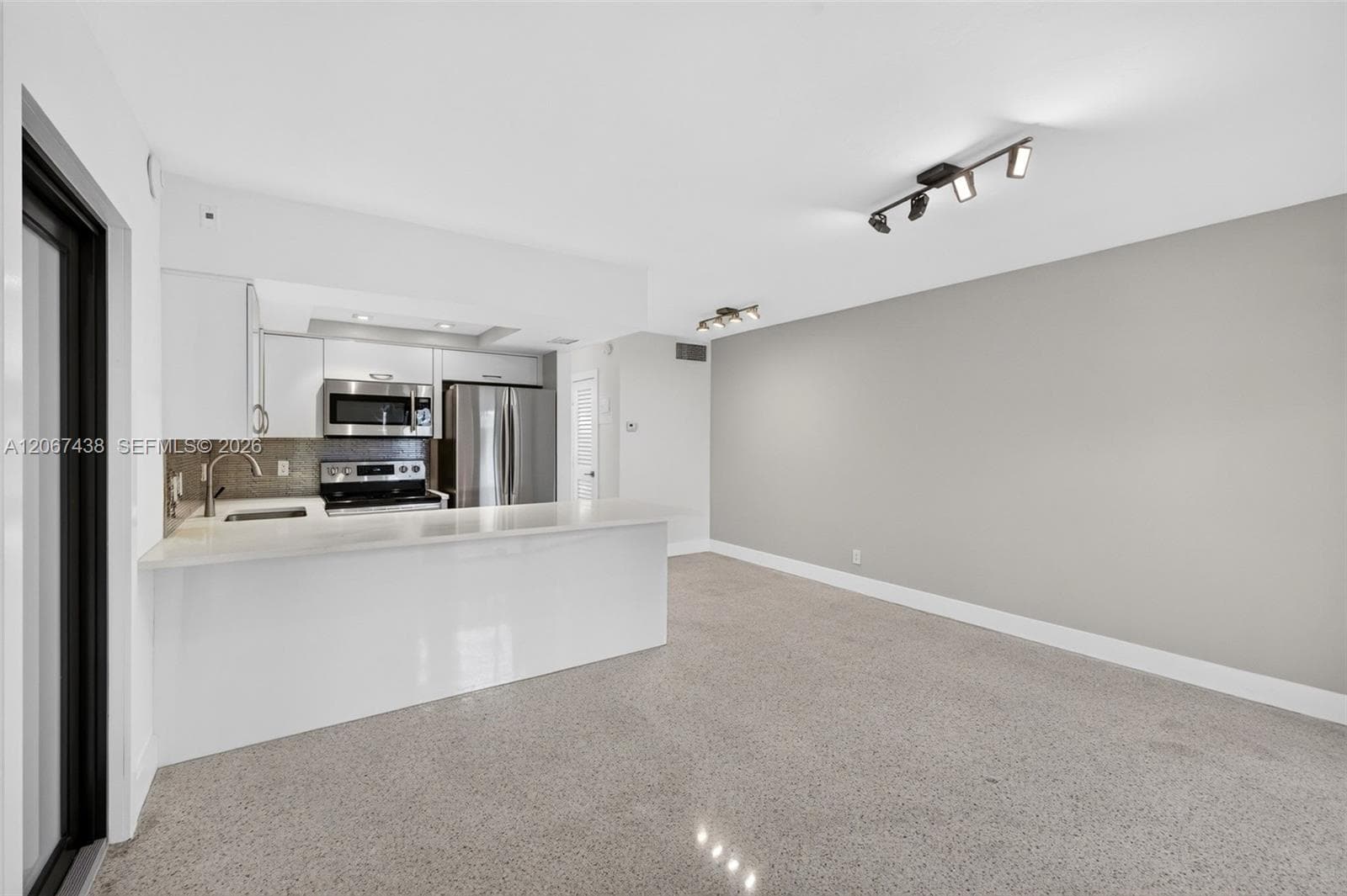 2190 NE 51st Court # 105, Fort Lauderdale, FL 33308 photo 4