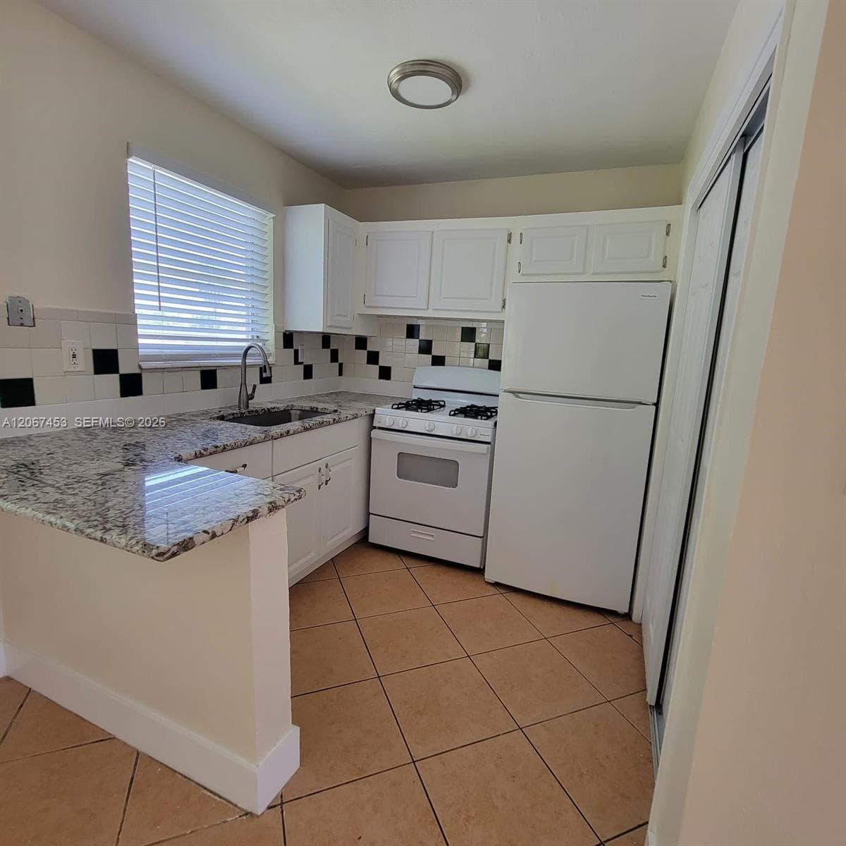 2211 NW 64th Ave # 4, Sunrise FL 33313 photo 3
