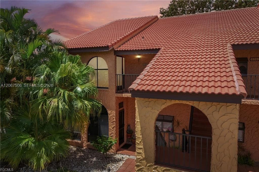 5510 SW 4TH PL # 605, Cape Coral FL 33914 photo 3