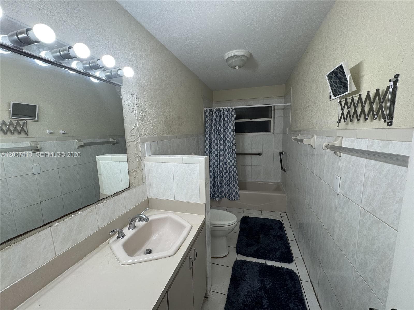 10920 Westwood Lake Dr, Miami FL 33165 photo 5