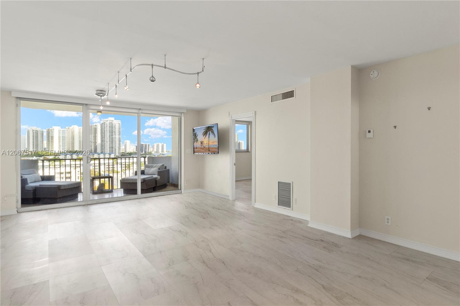 3703 NE 166th St # 904, North Miami Beach FL 33160 photo 2