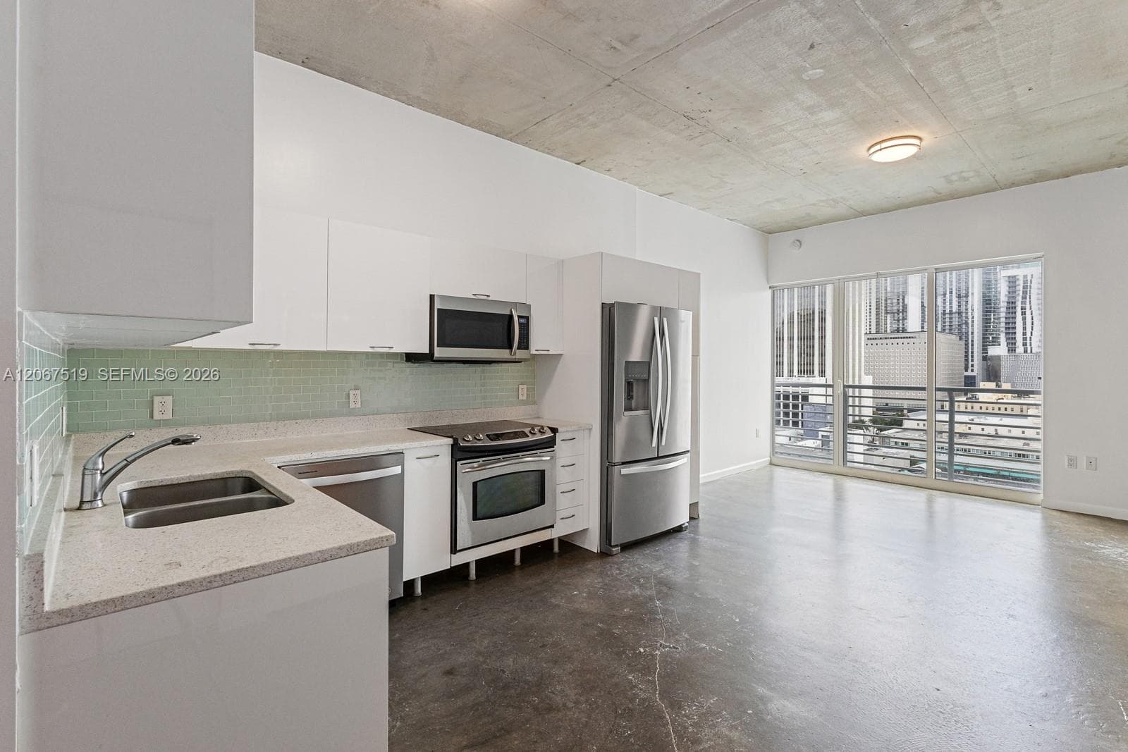 133 NE 2nd Ave # 1104, Miami FL 33132 photo 4