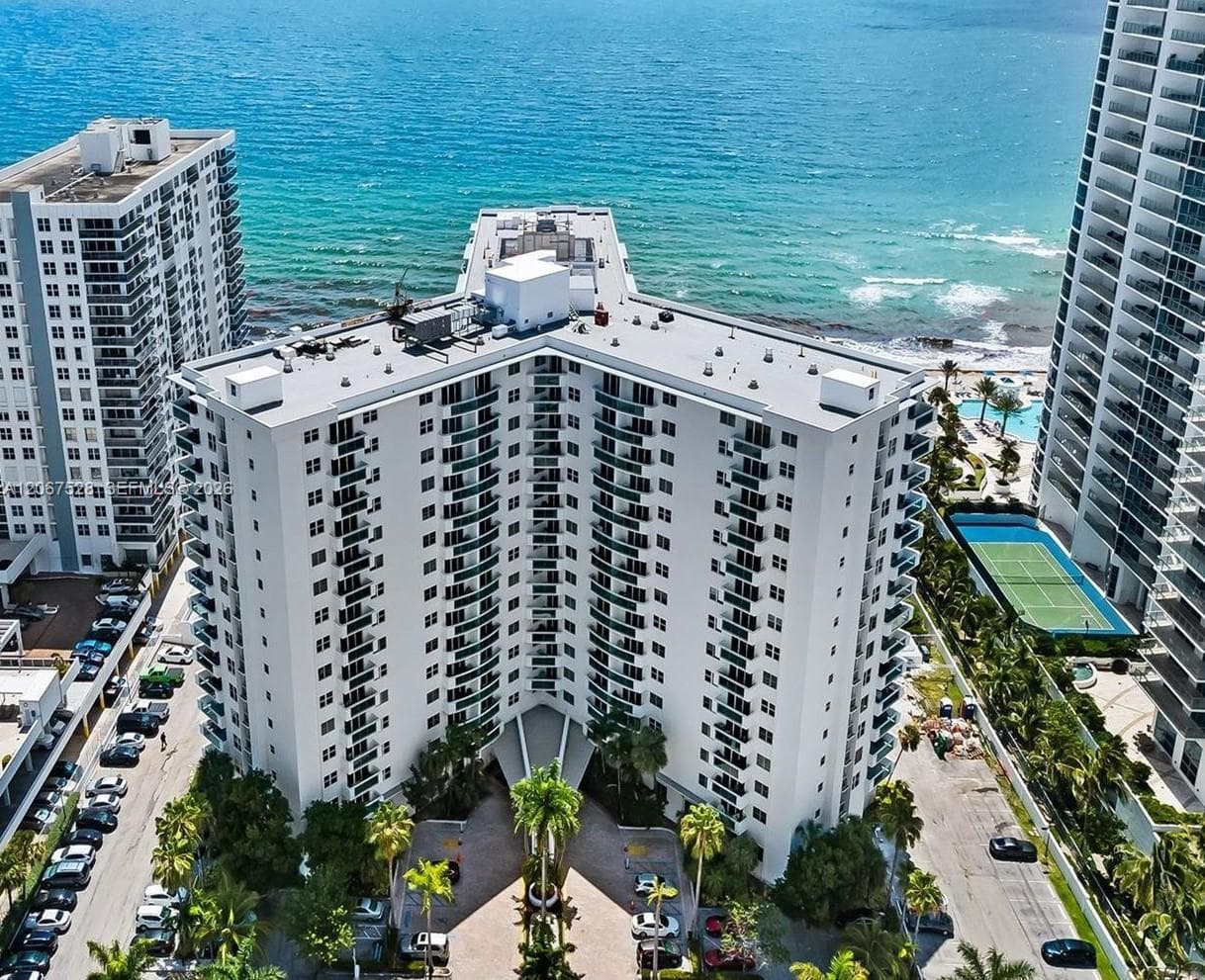 3001 S Ocean Dr # 229, Hollywood FL 33019