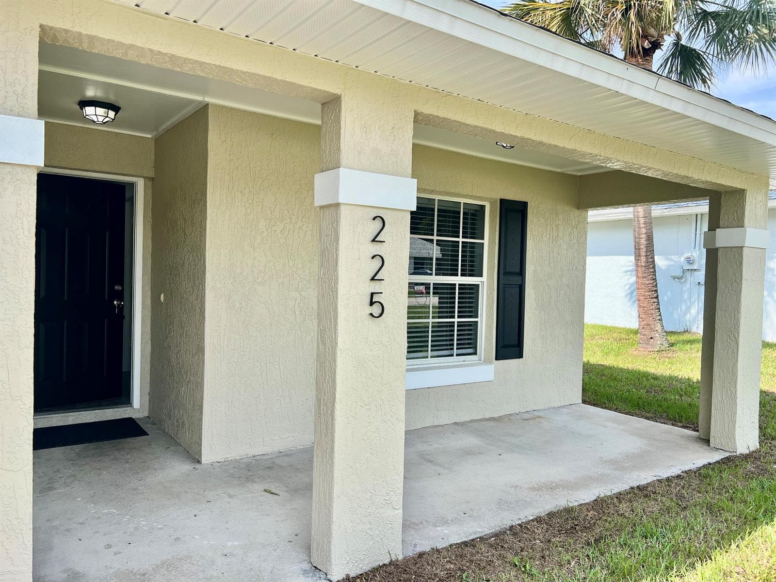 225 12th Street SW, Vero Beach FL 32962 photo 5