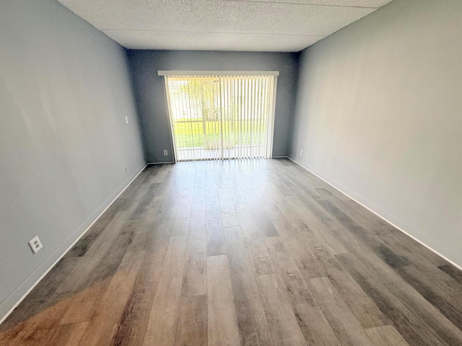 1501 CRESCENT Circle # C19, Lake Park FL 33403 photo 4
