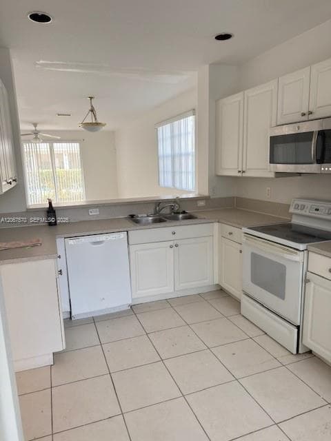 677 NW 42nd Ave, Plantation FL 33317 photo 3