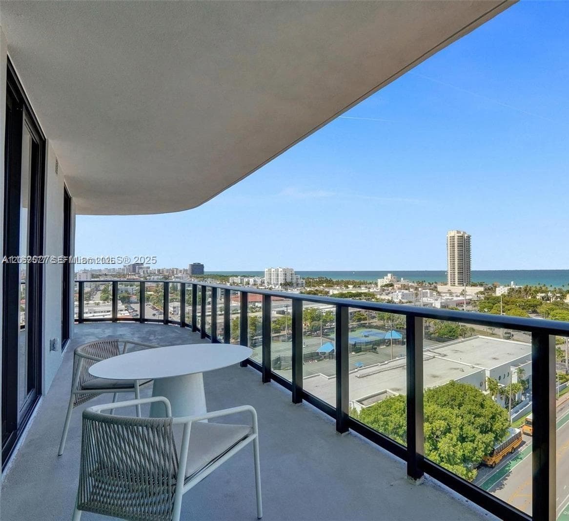 580 72 ST # 1001, Miami Beach FL 33141 photo 2