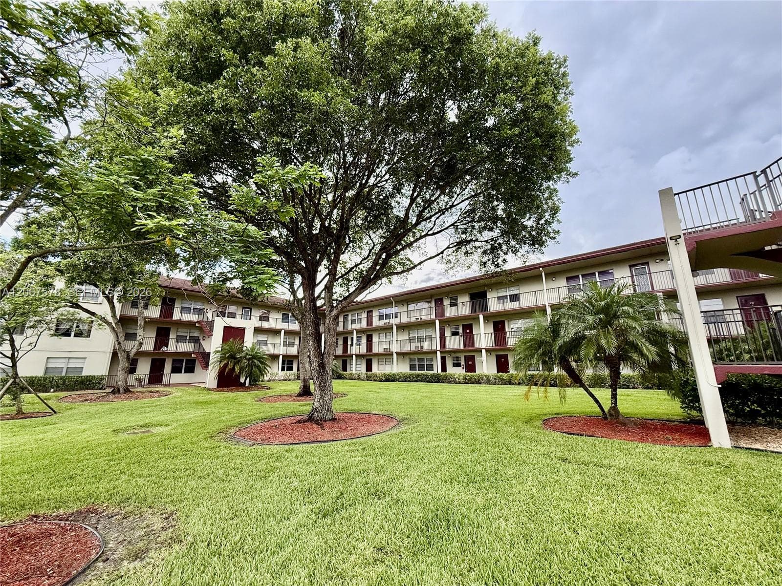 150 150 SW 134TH WAY # R109, Pembroke Pines FL 33027 photo 5