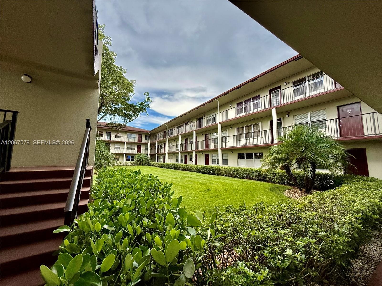 150 150 SW 134TH WAY # R109, Pembroke Pines FL 33027 photo 4
