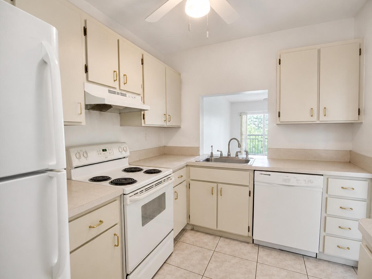 7260 Woodmont Terrace # 203, Tamarac FL 33321 photo 4