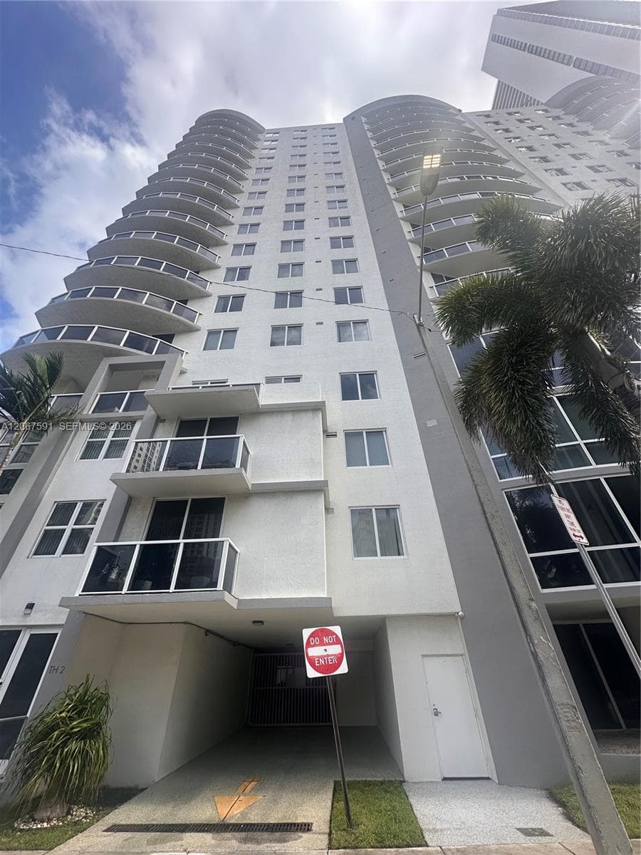 601 NE 23rd St # 1605, Miami FL 33137 photo 5