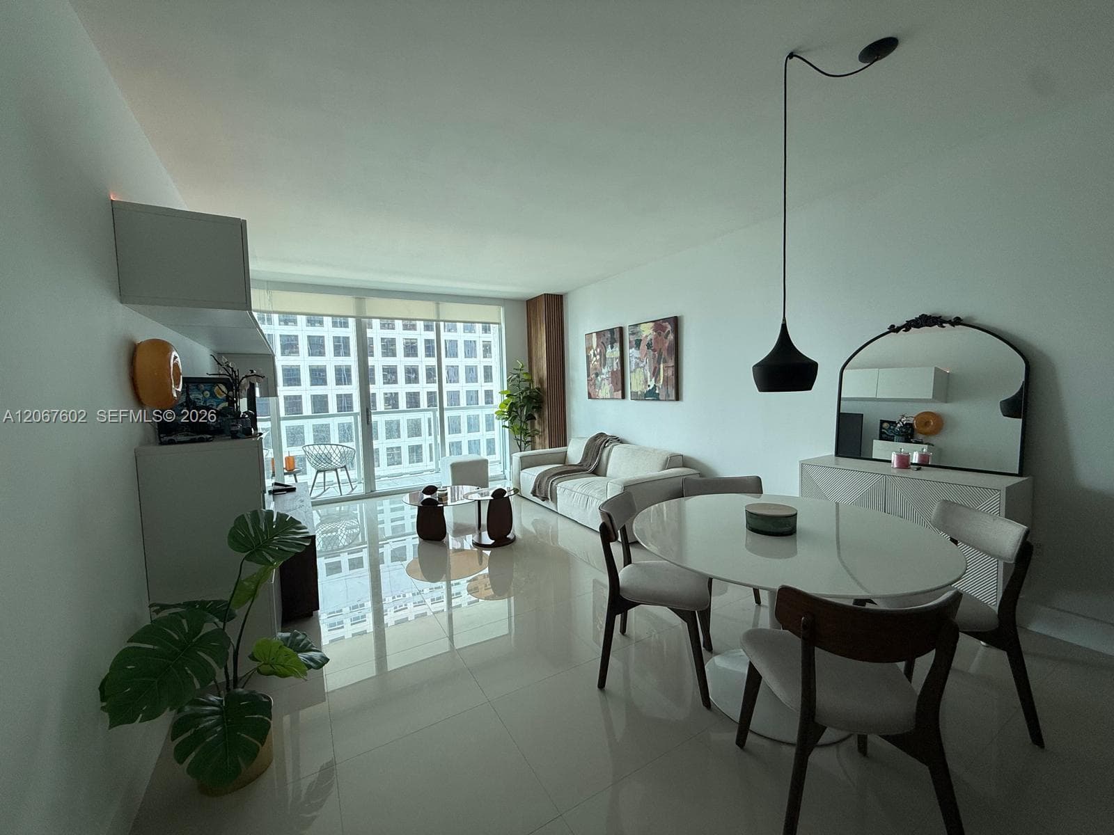 500 Brickell Ave # 2706, Miami, FL 33131 photo 2