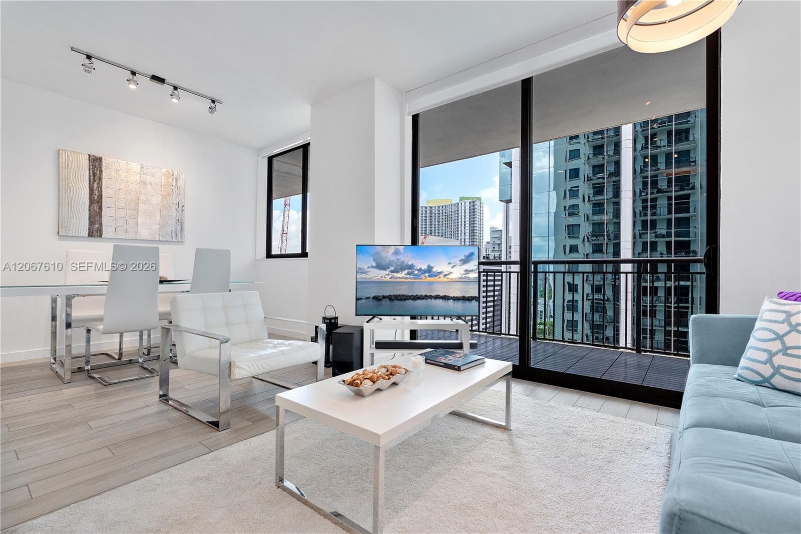 NINE at Mary Brickell Village photo 3