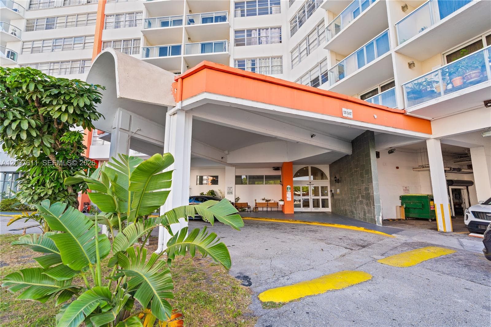 1351 NE Miami Gardens Dr # 301E, Miami FL 33179 photo 2