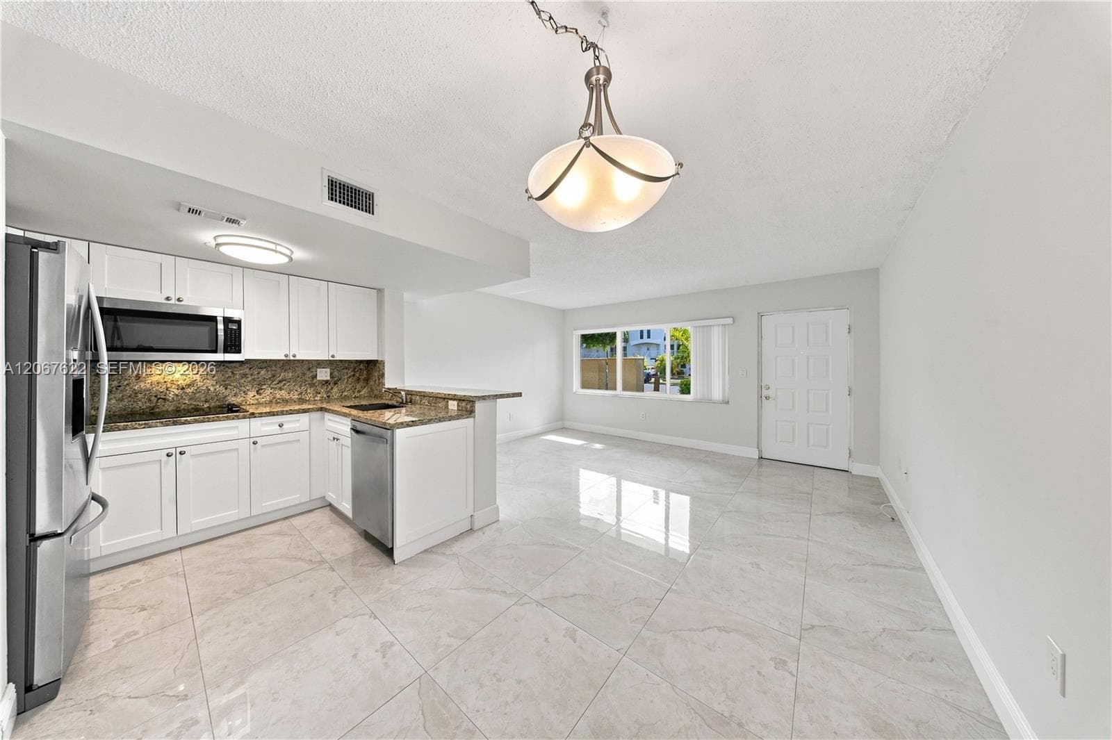 670 NW 85th Pl # 11-104, Miami FL 33126
