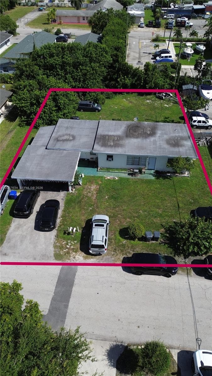 6013 Pierce St, Hollywood FL 33024 photo 2
