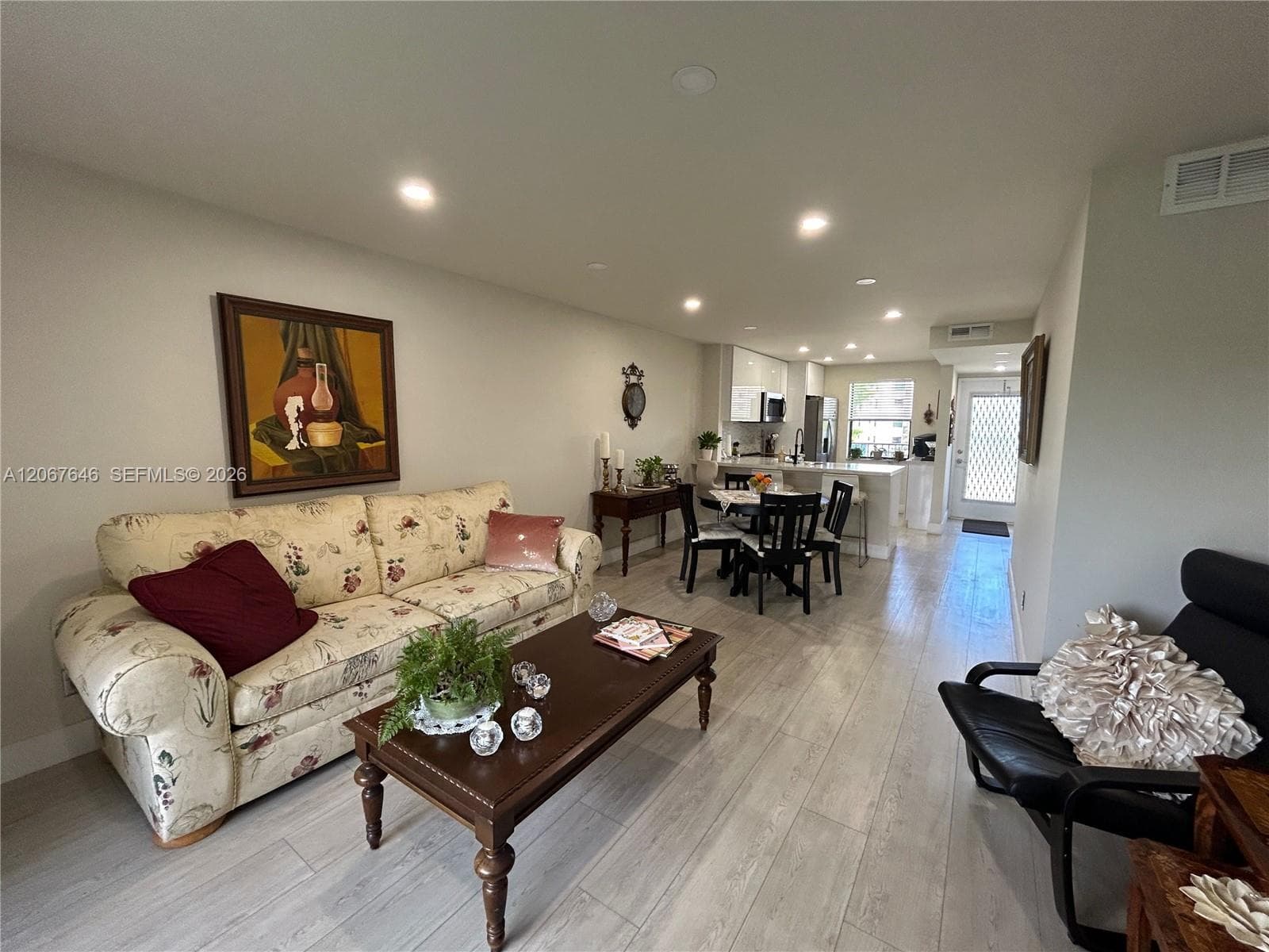 10130 Sunrise Lakes Blvd # 207, Sunrise FL 33322 photo 5