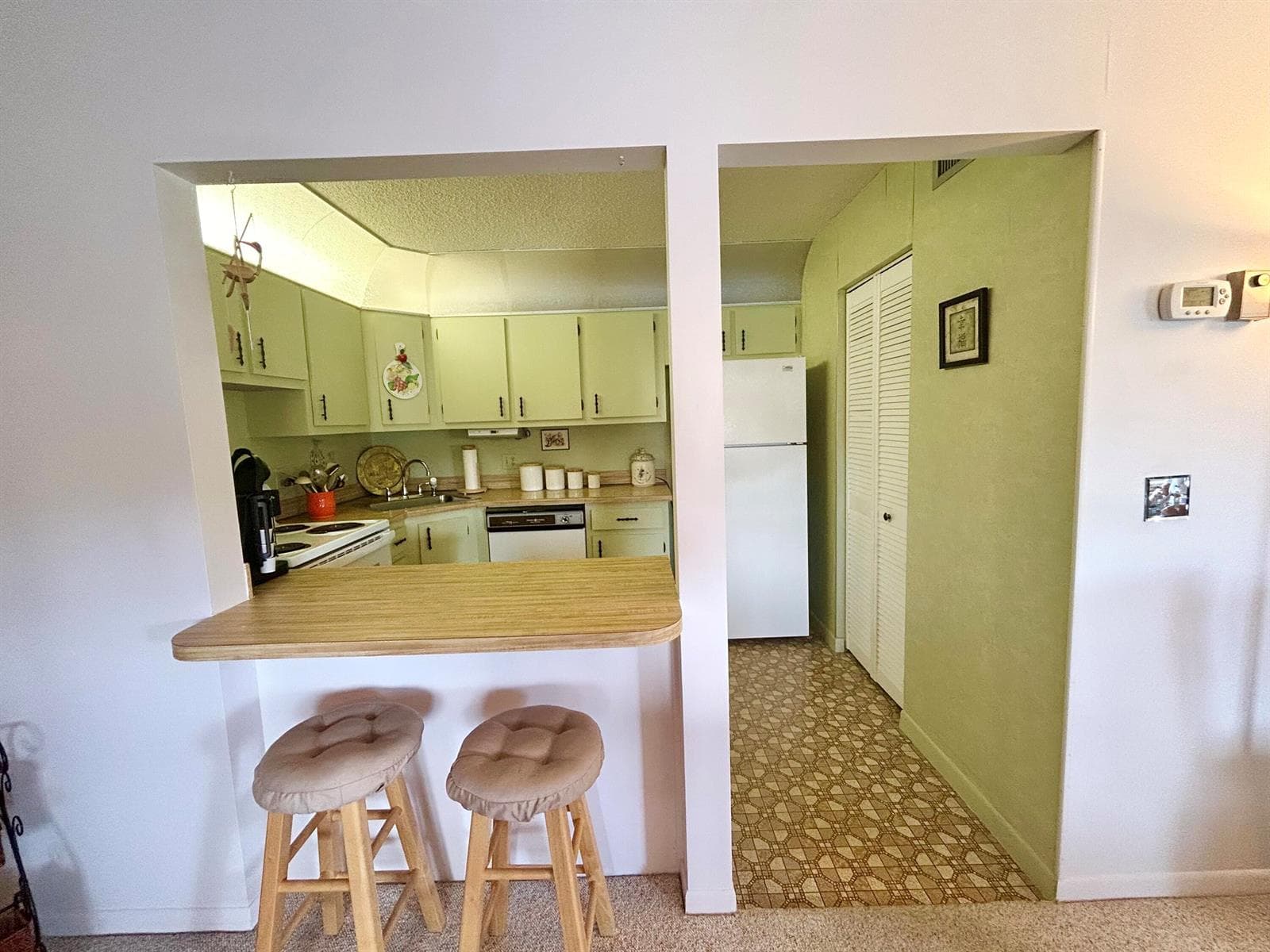 132 Lake Pine Circle # 2, FL 33463 photo 4