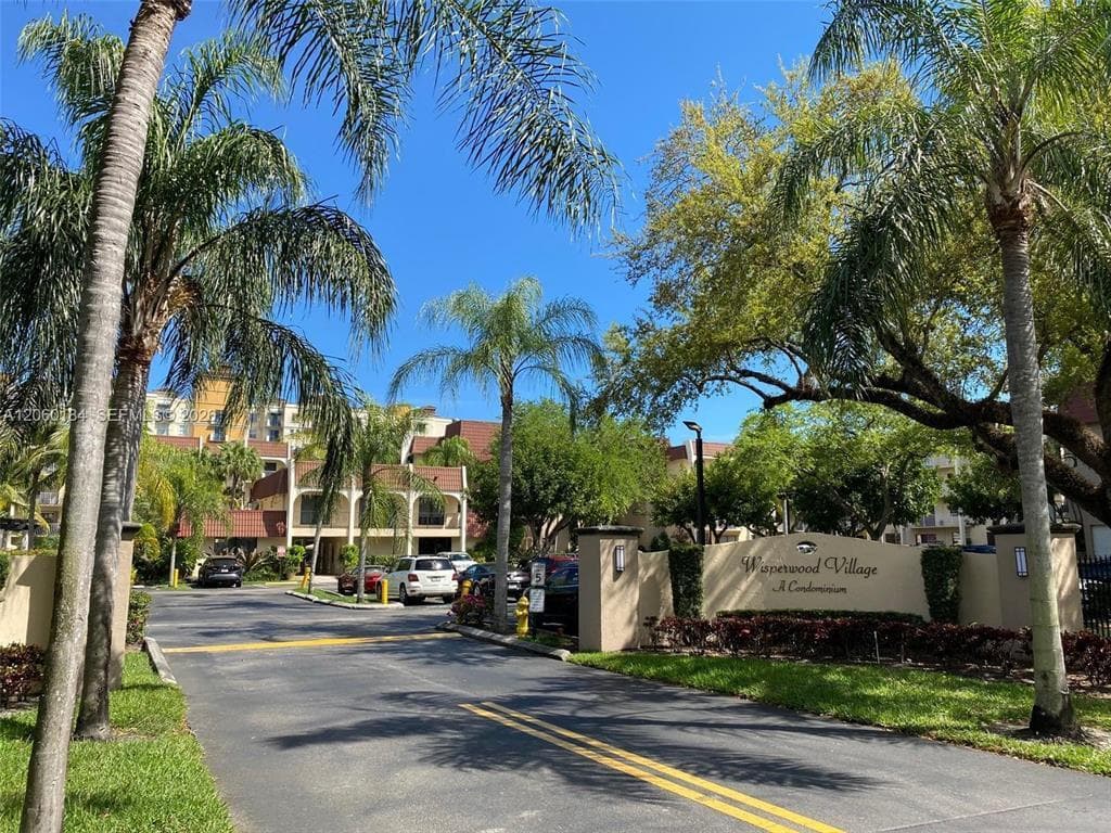 9301 SW 92ND Avenue # 308C, Miami FL 33176 photo 2