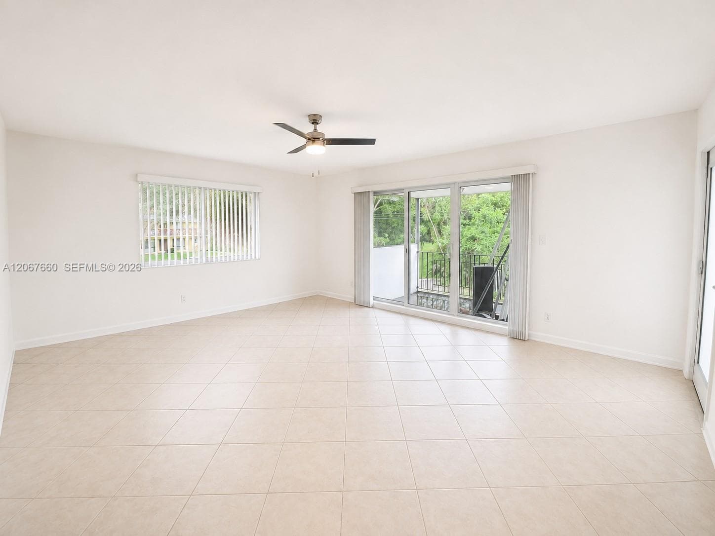 500 E Country Club Cir # 4, Plantation FL 33317 photo 5